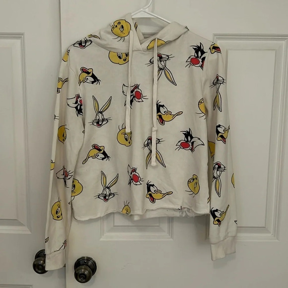 Warner Bros. hoodie sweatshirt Looney Tunes size medium Bugs Bunny Tweety Daffy - Picture 1 of 4